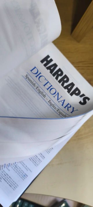 Harrap's Dictionary, Spanish-English, Inglés-es...