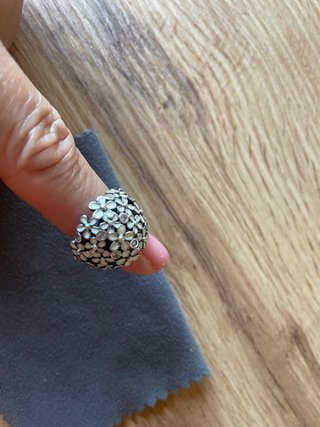 Anillo Pandora Flores Circonitas Talla 52