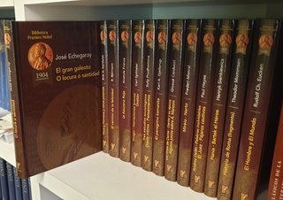 Lote 13 Libros Biblioteca Premios Nobel