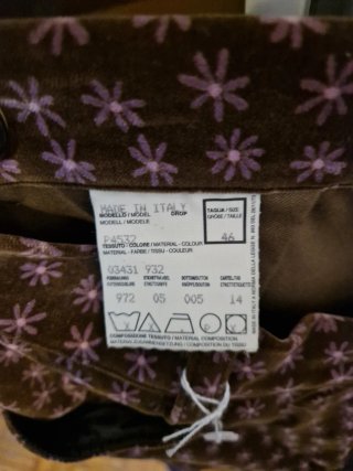 Pantaloni velluto marrone con fantasia