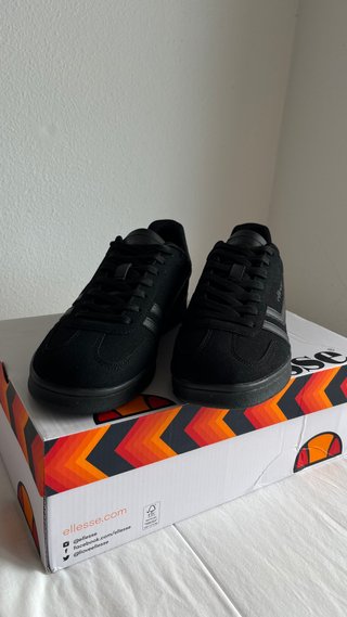 Ellesse Laroma Cuadros Negros Talla 39