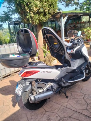 Yamaha XMAX 250 Blanca
