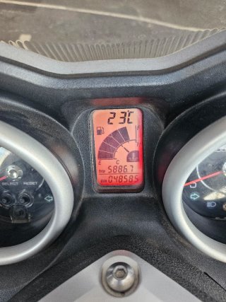 Yamaha XMAX 250 Blanca