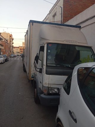 Nissan Cabstar 2006