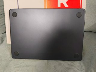 MacBook Air M3 2024