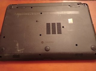 HP Compaq 15-h000ss Portátil Plata/Negro