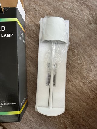 Lámpara de Mesa LED Blanca