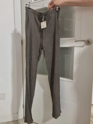 Pantalones Zara Talla M marrón verdoso