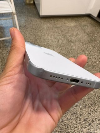 iPhone 15  - Salud Batería 79%