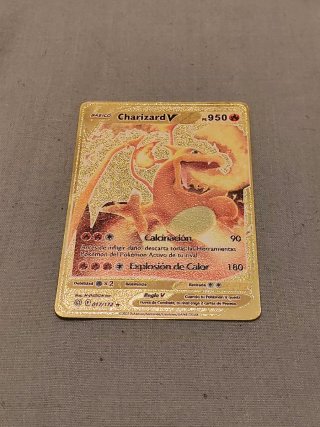 Carta Pokémon Charizard V Dorada