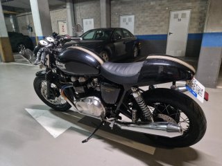 Triumph Thruxton 900 EFI Negra (2012) 8800km