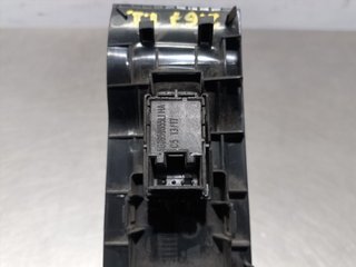 MANDO ELEVALUNAS TRASERO IZQUIERDO SKODA SUPERB C