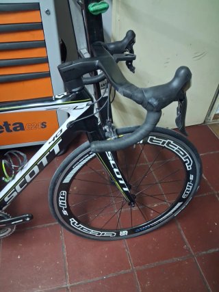 Bicicleta Scott de carretera