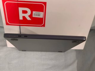 MacBook Air M3 2024