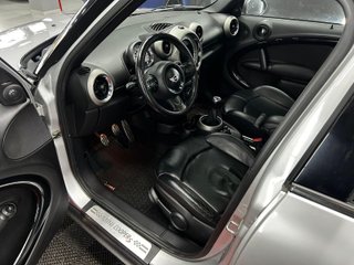 MINI Countryman 2011