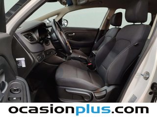 Kia Carens 1.6 GDi Concept 99 kW (135 CV)