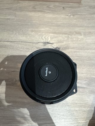 Altavoz infantil con diseño de arcoíris