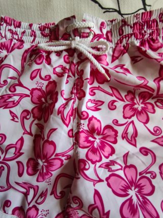 Shorts de Baño Flores Rosas y Blancos