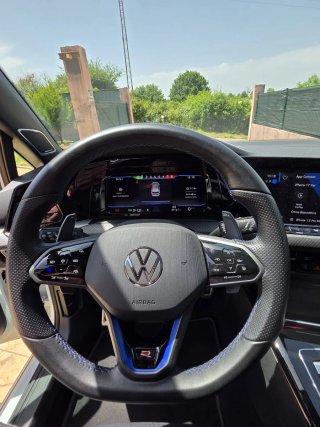 VW Golf R 2023 Dsg