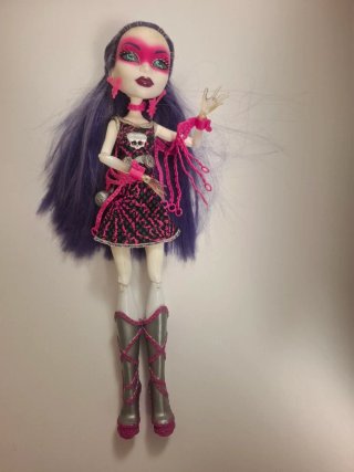 Muñeca Monster High Spectra Vondergeist