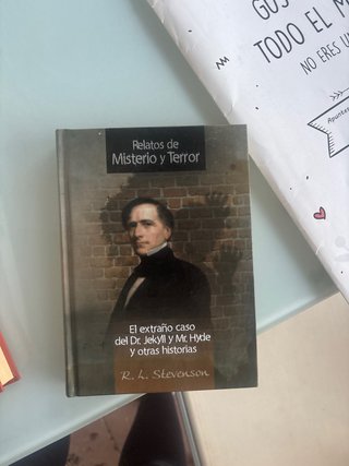 Lote de libros de terror