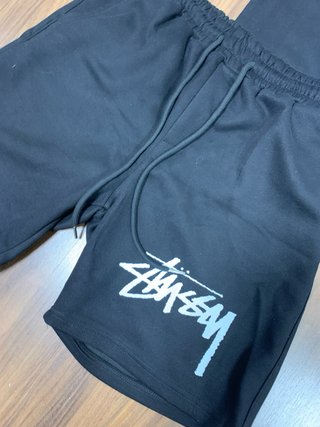 Conjunto Stussy Camiseta y Pantalón Corto