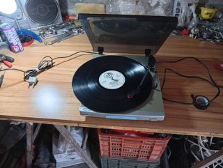 Tocadiscos Lenco MTT1 Mini Turntable