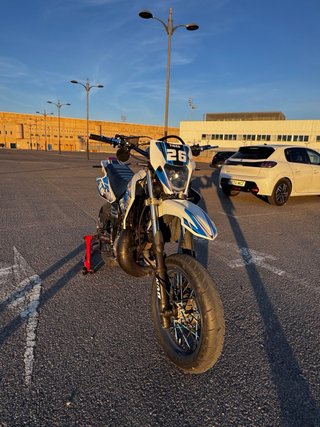 Yamaha DTX 125 2T Supermotard  Azul/Blanco/negro