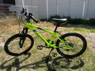 Bicicleta Infantil Rockrider ST 500