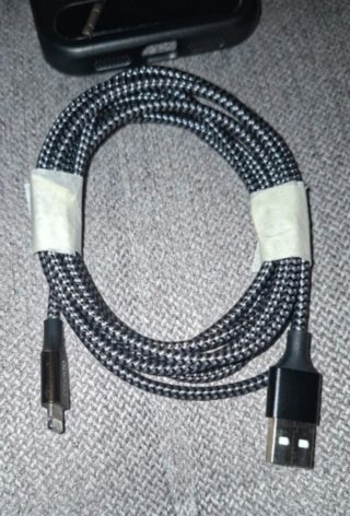 Funda iPhone 11 + Cargador y 3 Cables