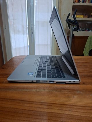 HP Elitebook Core i5 256GB SSD 16GB RAM