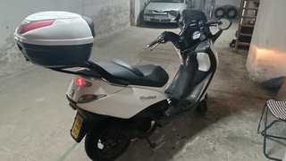 Peugeot Elystar 50cc 2006