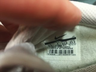 Deportivas Nike Beige y Rosa