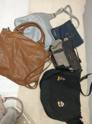 Lote de 5 Bolsos Marrón y Negro