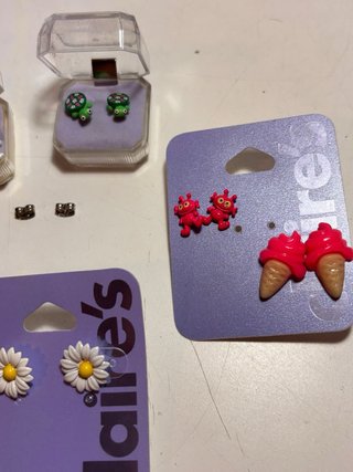 Pendientes Claire's