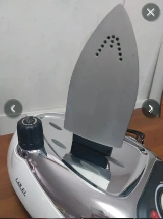 Ferro da stiro professionale con caldaia LAR.EL