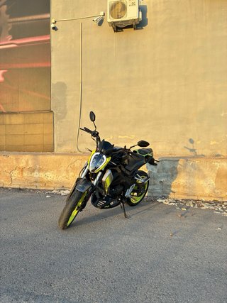 Moto UM Xstreet 125