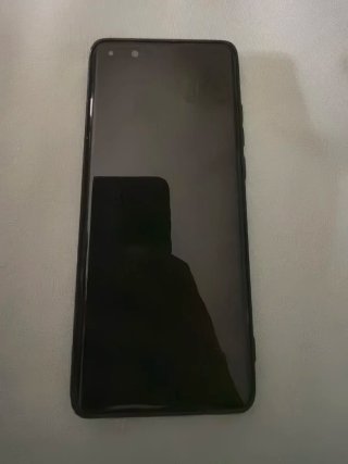 Huawei P40 pro con funda de dragón ball
