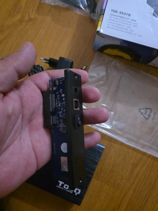 TOOQ TQE-3527B Carcasa HDD Negra