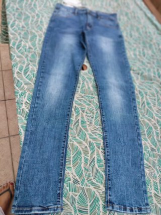 Pantalón vaquero elástico azul