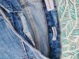 Pantalón vaquero elástico azul