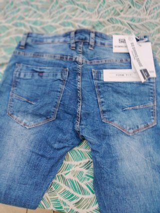 Pantalón vaquero elástico azul
