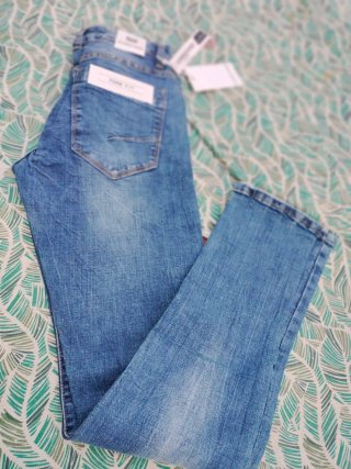 Pantalón vaquero elástico azul