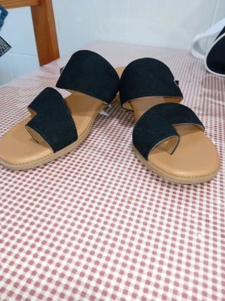 Sandalias NAOTE Beige y Negro