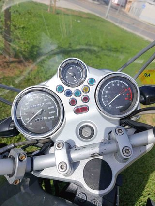 BMW R 850 R Moto Gris/Plata