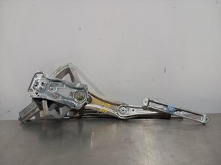 ELEVALUNAS DELANTERO DERECHO MERCEDES-BENZ CLK (B