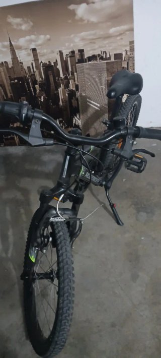 Bicicleta Infantil Rockrider 20" - ¡Como Nueva!