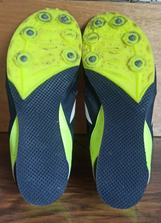 Zapatillas clavos Kalenji. Talla 38