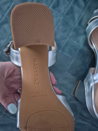 Sandalias plateadas tacón talla 38