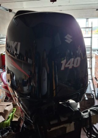 Fueraborda Suzuki DF 140 2007 300h